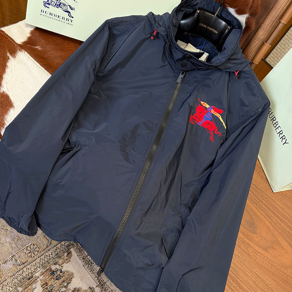 Bv*b*rry UNISEX COAT(size:S|M|L|XL)