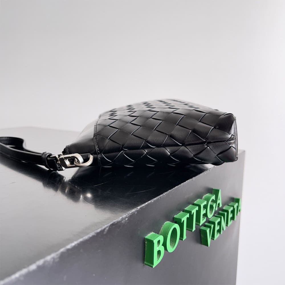 Intrecciato Prism Pouch(HIGH-END GRADE)