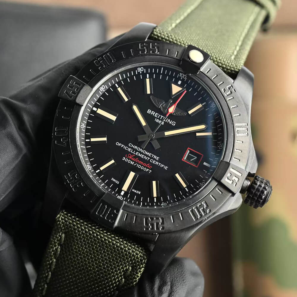 Breitling Avenger Blackbird 43